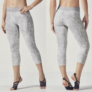 Fabletics Grey Lotus Floral Leggings